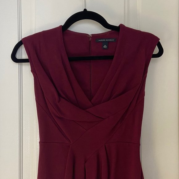 Banana Republic Burgundy Red Pencil Dress - Picture 1 of 4